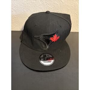 New Era Toronto Blue Jays Blackout 9FIFTY Snapback Cap Black On Black